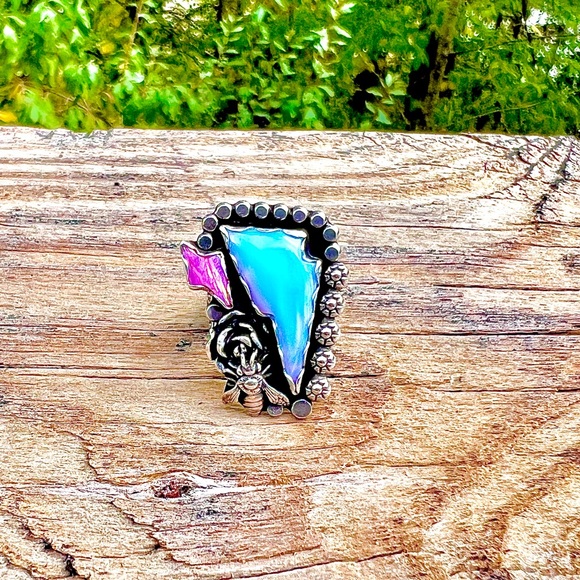 Double Bolt Bumbleebee Ring - Picture 1 of 3
